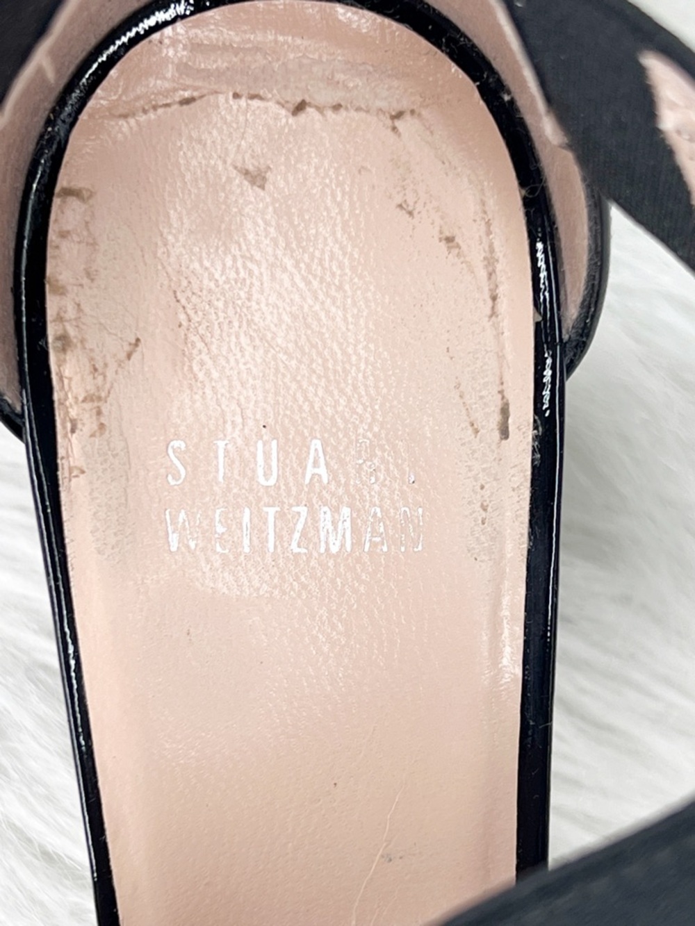 Stuart Weitzman Overreach Black Patent Leather Sandals Size 7.5 - Picture 8 of 8